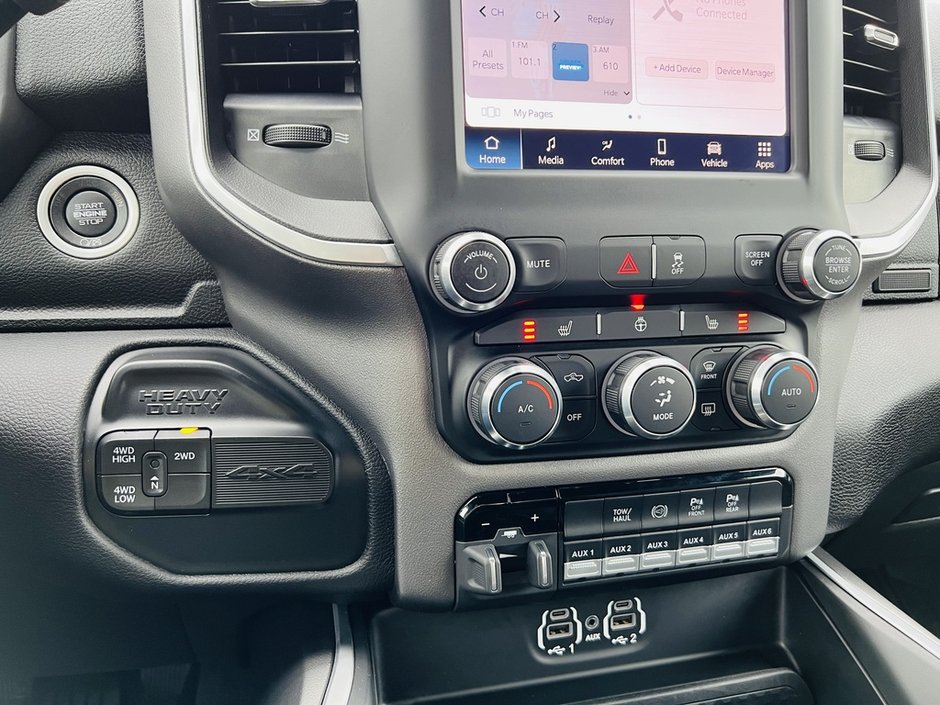 2022 Ram 3500 Big Horn 6.7L-38