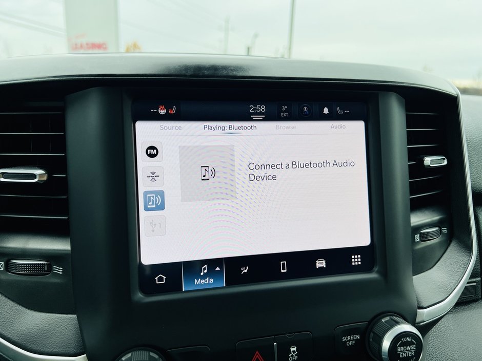 2022 Ram 3500 Big Horn 6.7L-31