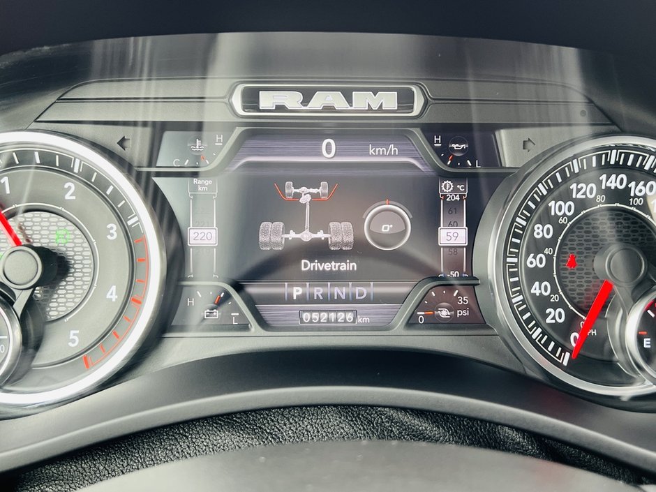 2022 Ram 3500 Big Horn 6.7L-18