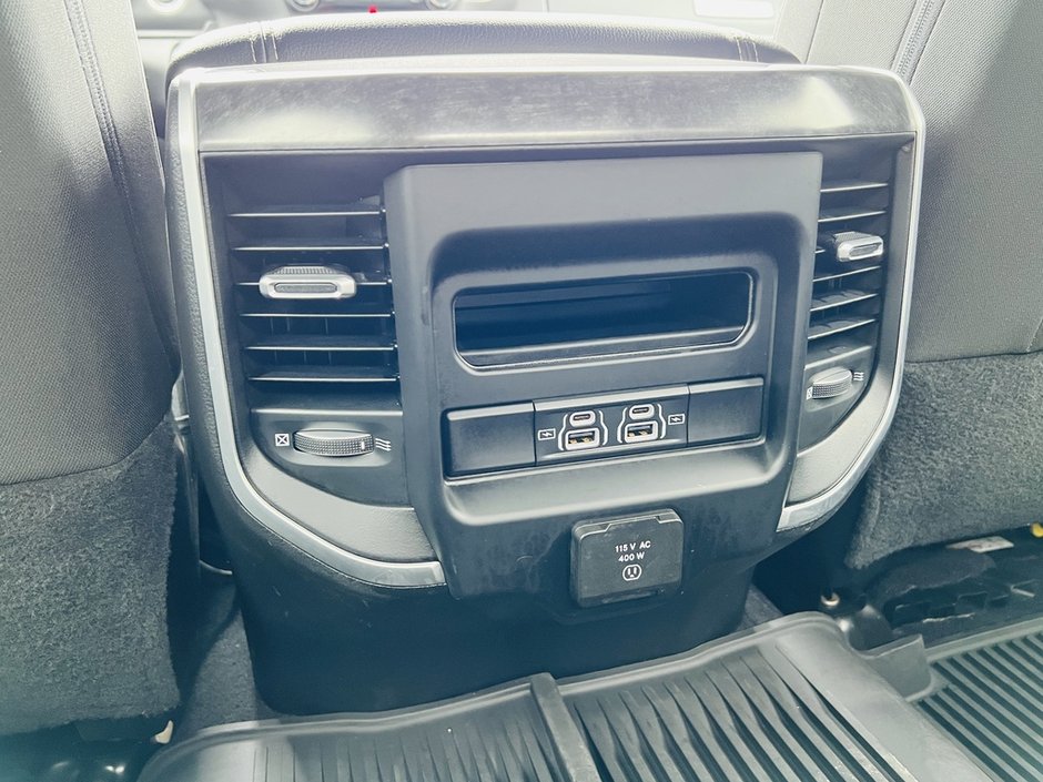 2022 Ram 3500 Big Horn 6.7L-46