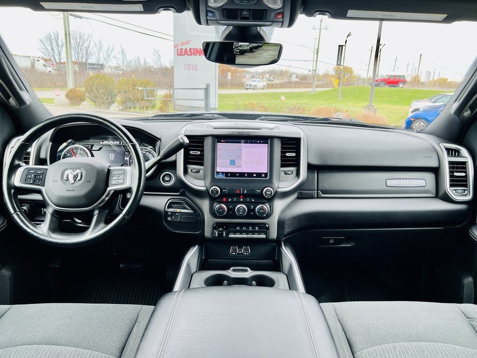 2022 Ram 3500 Big Horn 6.7L-11