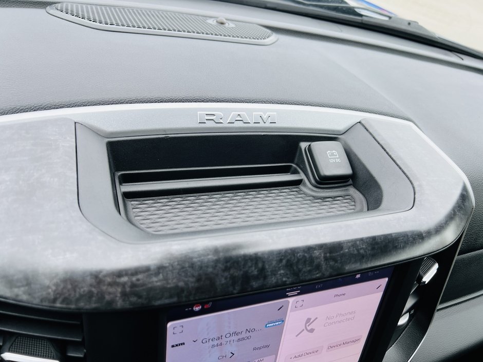 2022 Ram 3500 Big Horn 6.7L-26