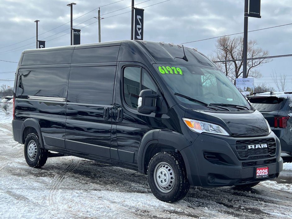 Ram ProMaster Cargo Van Tradesman 2025-6