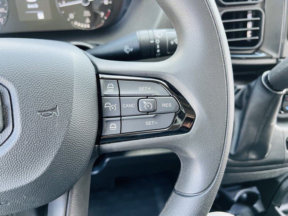 Ram ProMaster Cargo Van Tradesman 2025-18