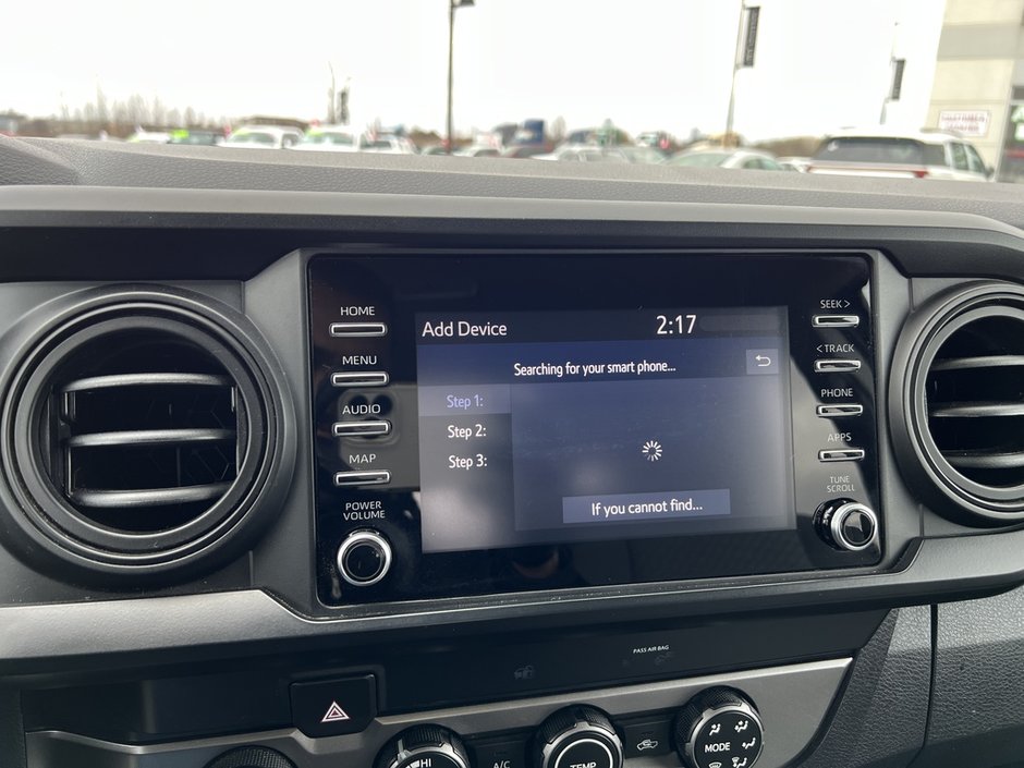 2020 Toyota Tacoma V6 4x4-25
