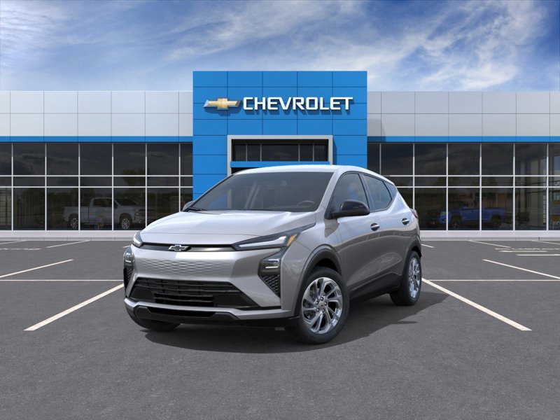 2027 Chevrolet Bolt in Sept-Îles, Quebec - w940px