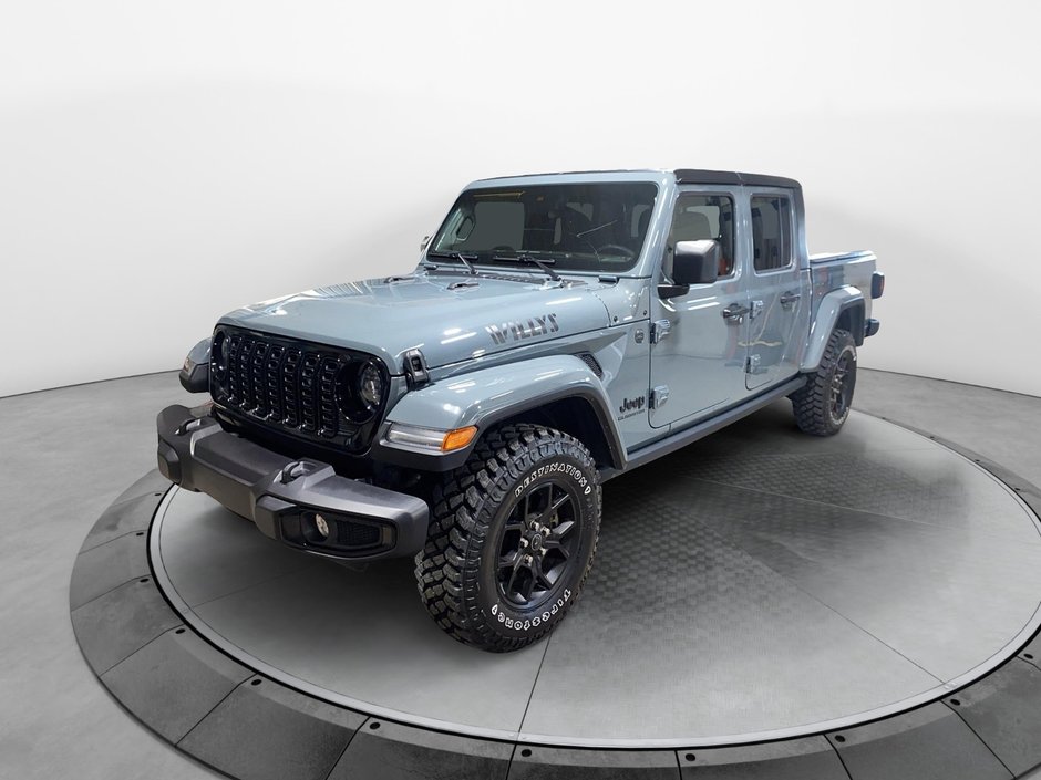 2025 Jeep Gladiator in Jonquière, Quebec - w940px
