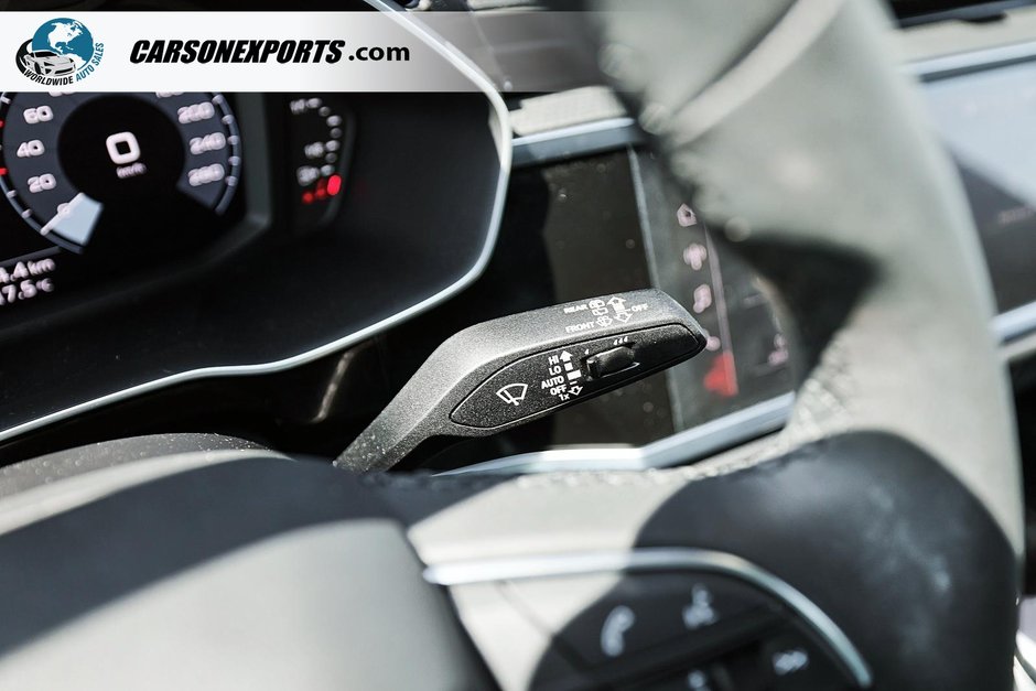 2025 Audi Q3 LEATHER, PANORAMA SUNROOF-11