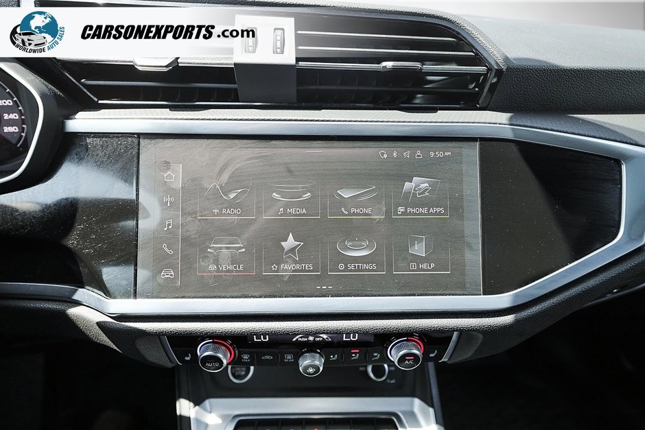2025 Audi Q3 LEATHER, PANORAMA SUNROOF-16