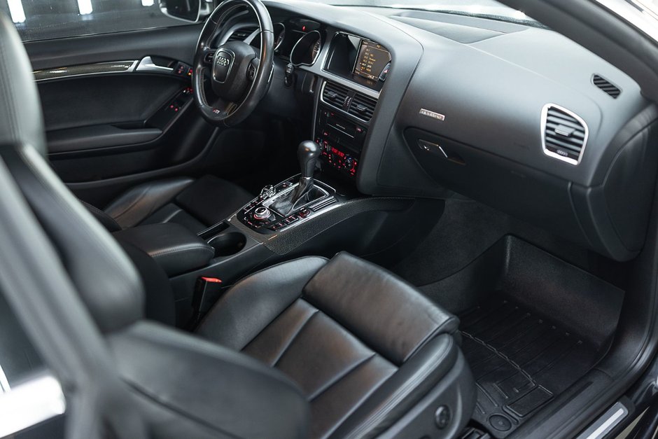 2011 Audi S5 4.2 Premium-38