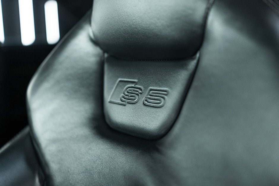 2011 Audi S5 4.2 Premium-24