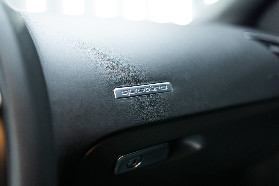 2011 Audi S5 4.2 Premium-35