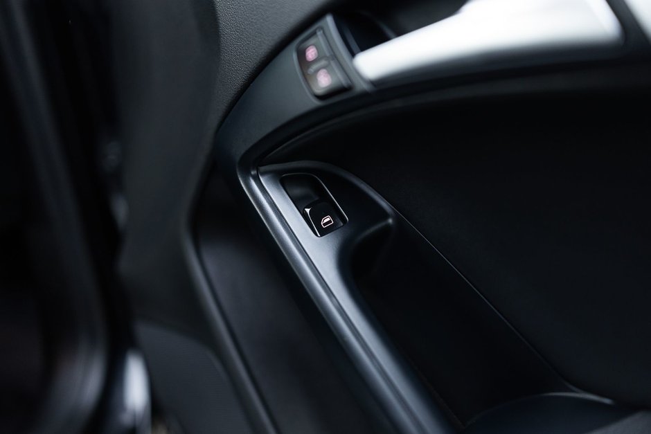 2011 Audi S5 4.2 Premium-40