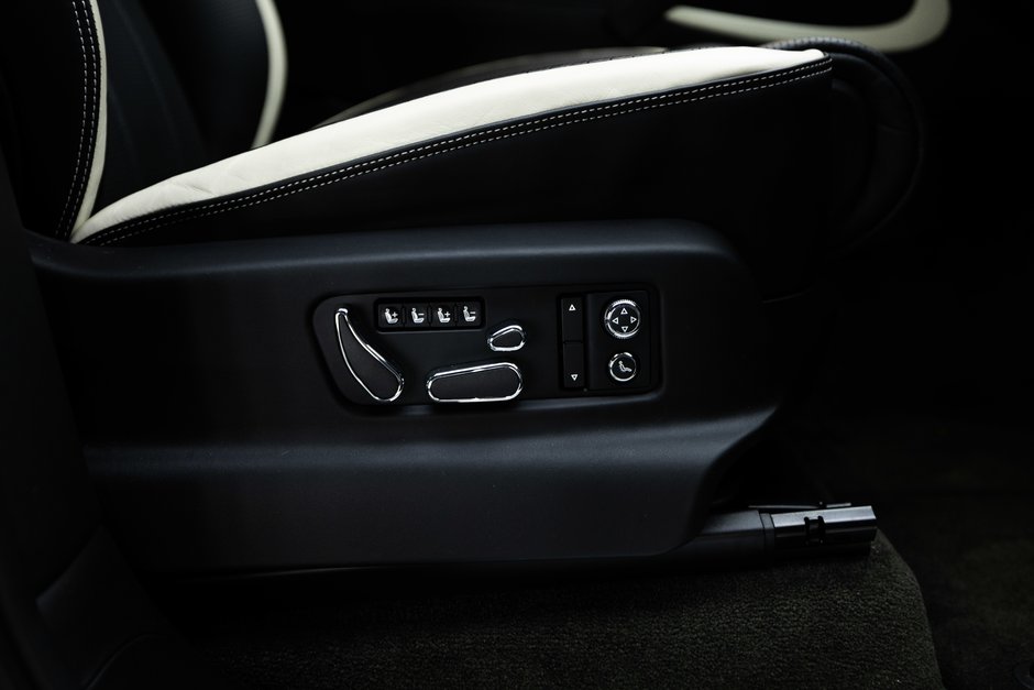 2021 Bentley Bentayga Speed GREAT DEAL! FINANCING AVAILBLE-22