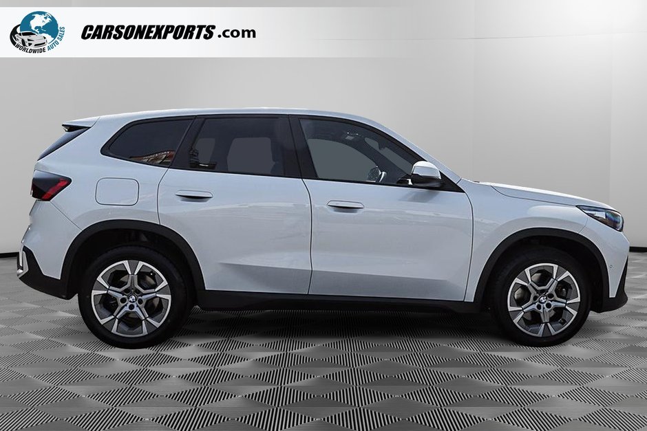 2025 BMW X1 xDrive28i-3