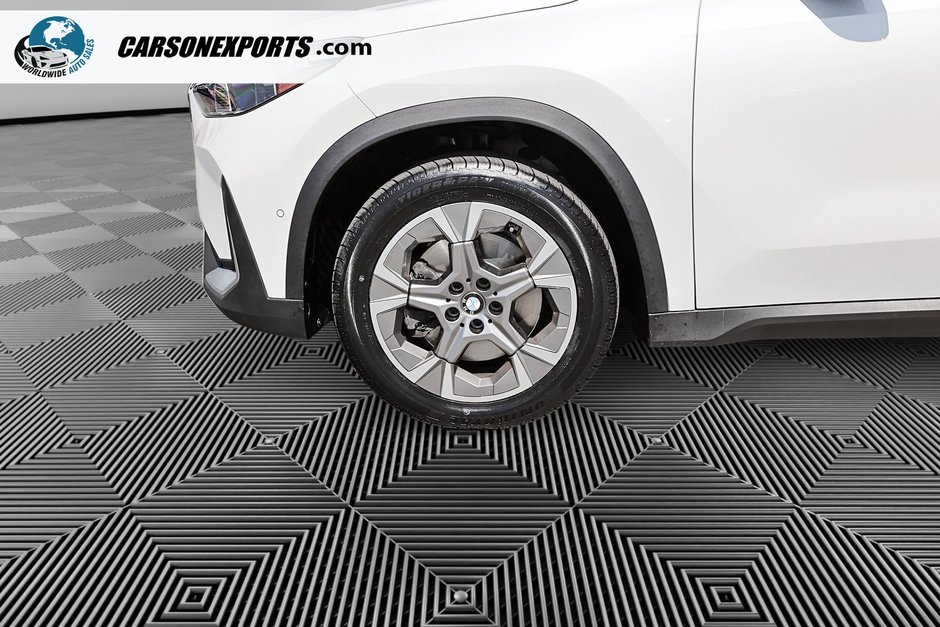 2025 BMW X1 xDrive28i-11