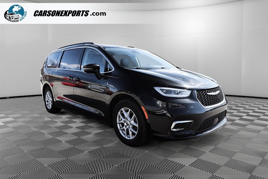2022 Chrysler Pacifica Touring-L, SPACIOUS, 7 PASSENGER-2