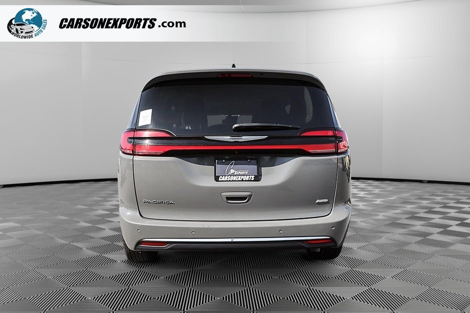 2023 Chrysler Pacifica Touring-L,-5