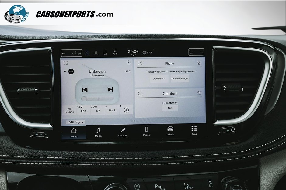 2024 Chrysler Pacifica Touring-L-17