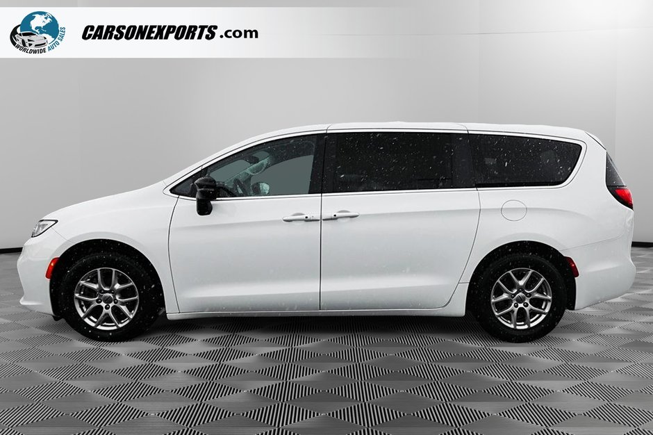 2024 Chrysler Pacifica Touring-L-7