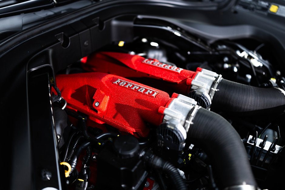 2023 Ferrari Roma Base-28