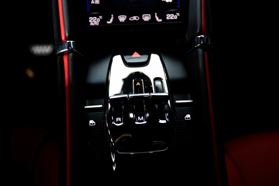 2023 Ferrari Roma Base-70