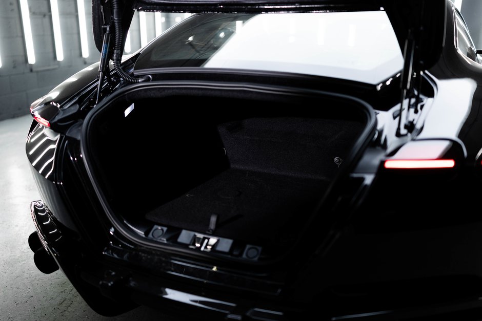 2023 Ferrari Roma Base-44