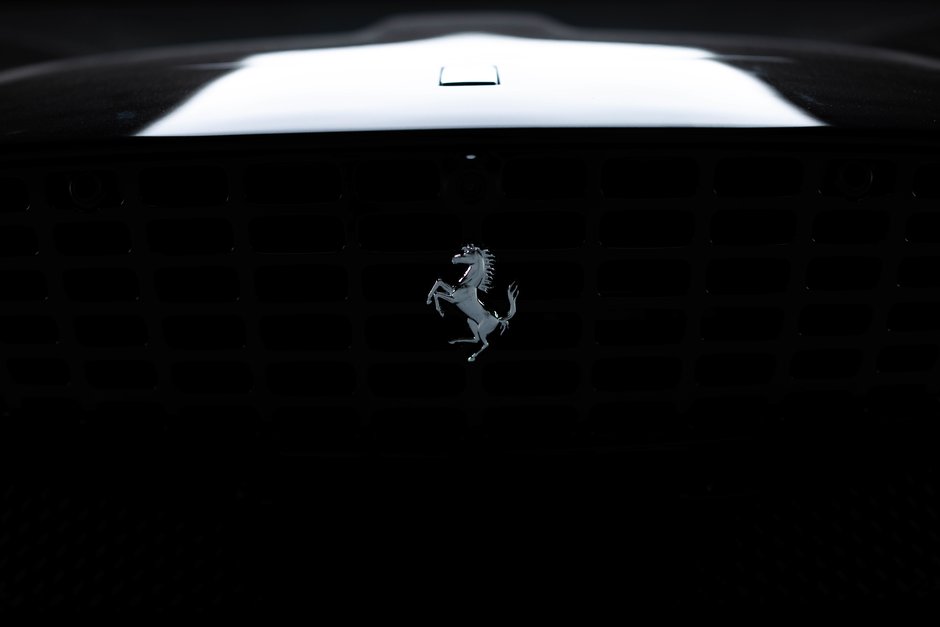 2023 Ferrari Roma Base-4