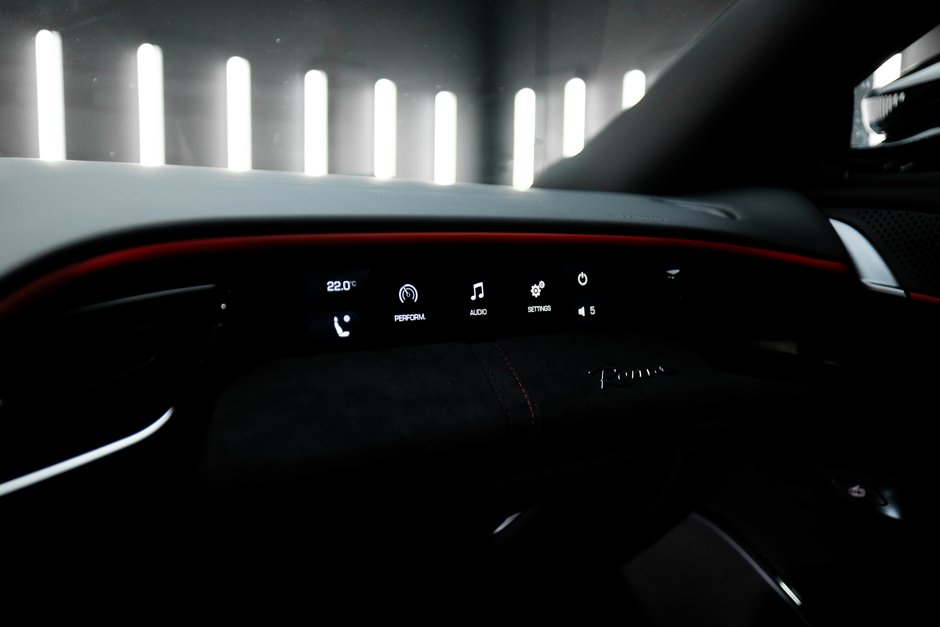 2023 Ferrari Roma Base-68