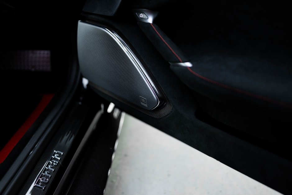 2023 Ferrari Roma Base-60