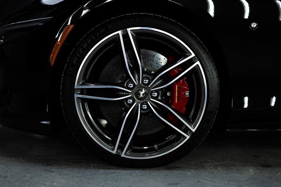 2023 Ferrari Roma Base-6