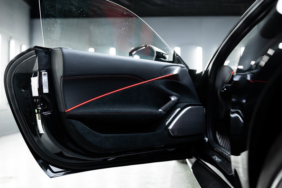 2023 Ferrari Roma Base-48