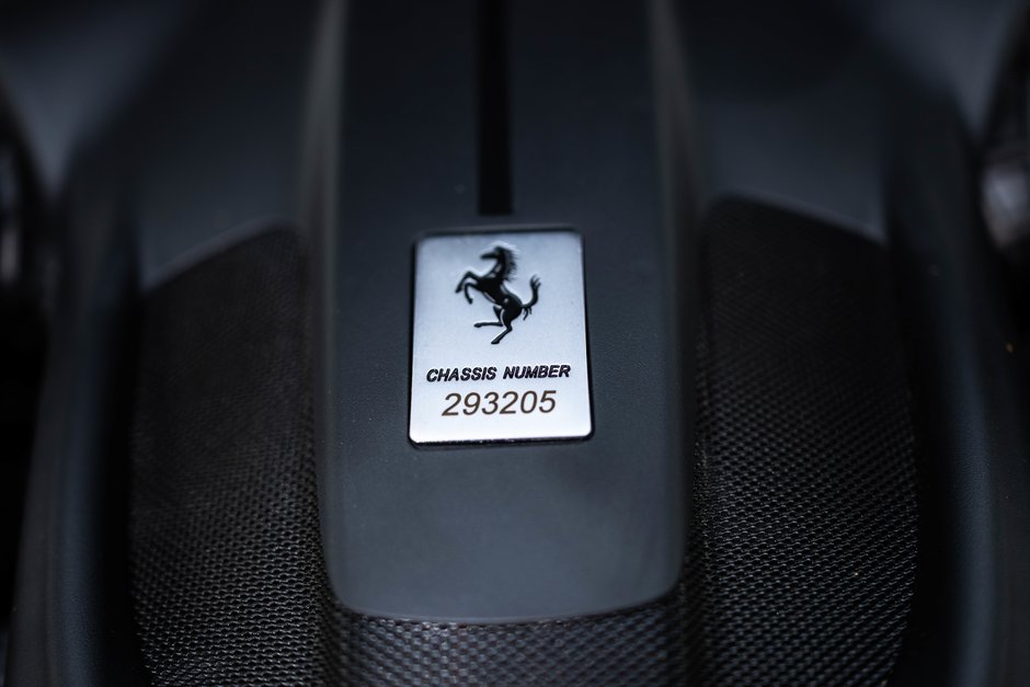 2023 Ferrari Roma Base-30