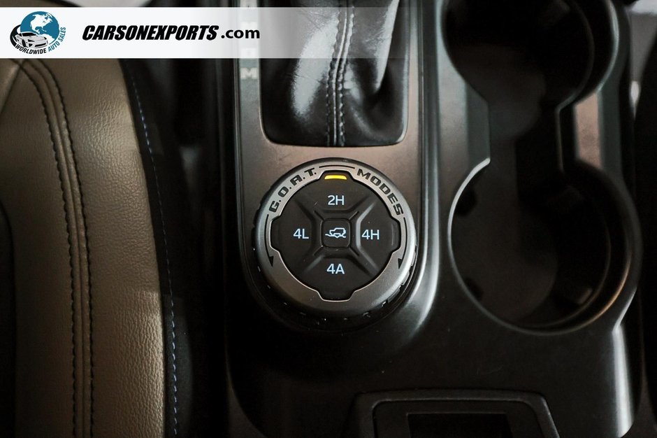 2022 Ford Bronco WILDTRACK! FINANCING AVAILABLE-37