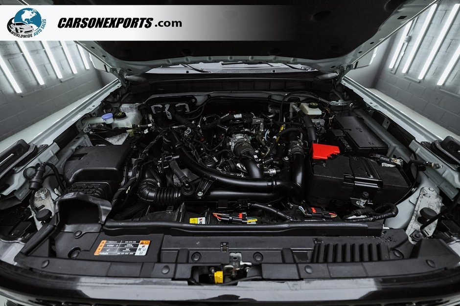 2022 Ford Bronco WILDTRACK! FINANCING AVAILABLE-13