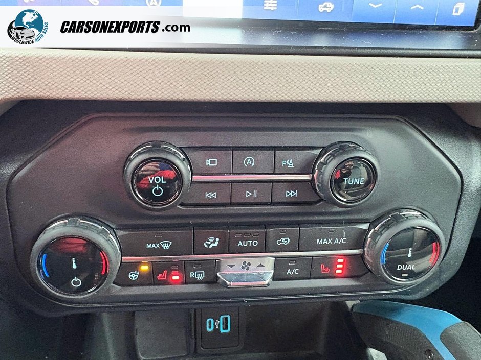 2022 Ford Bronco WILDTRACK! FINANCING AVAILABLE-18