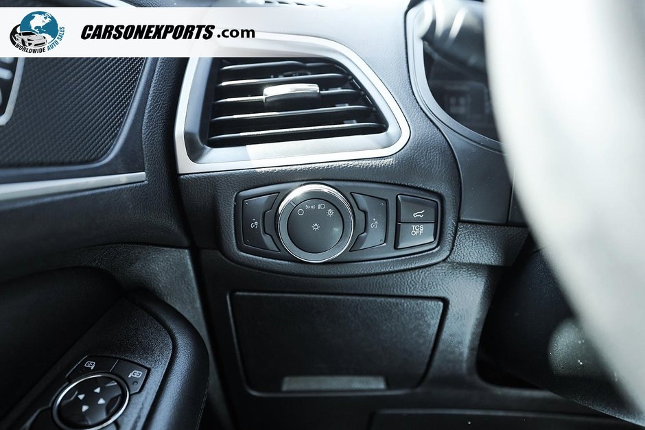 2022 Ford Edge SEL-26