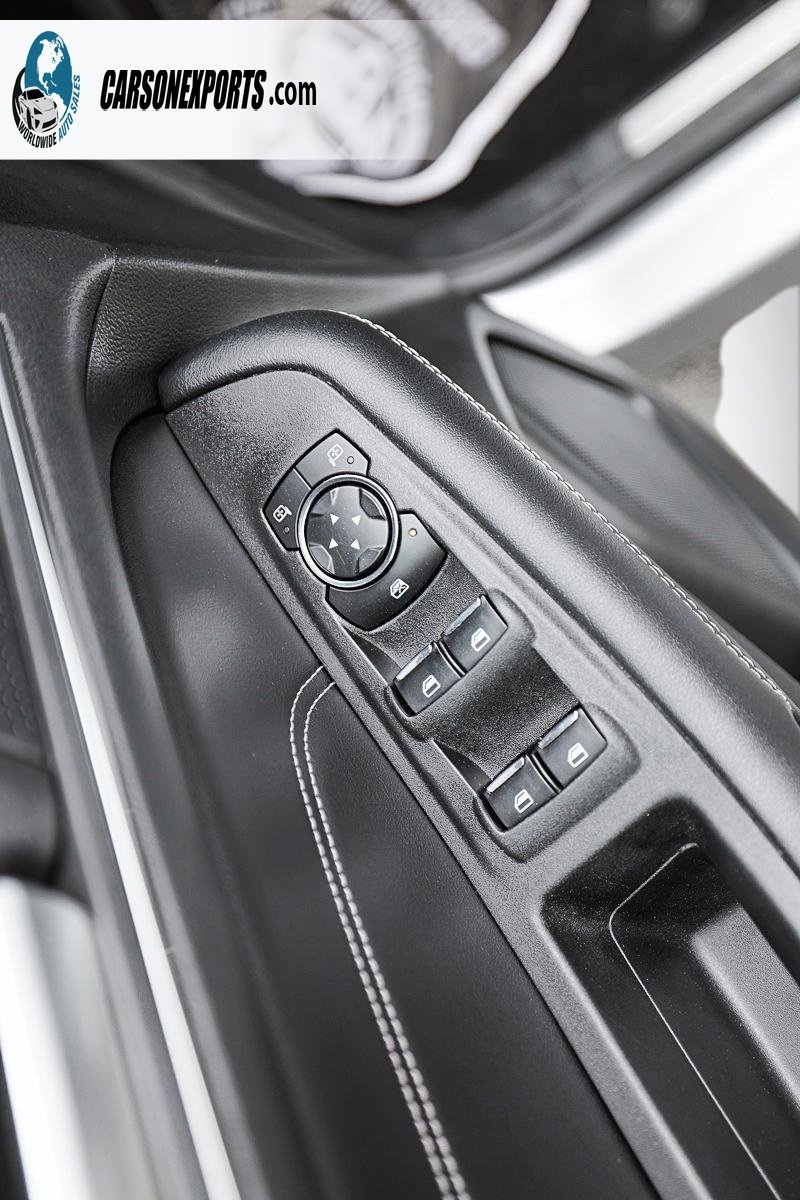 2023 Ford Edge Titanium-17