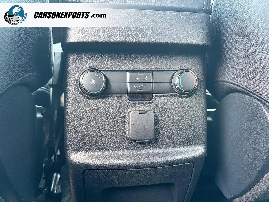 2016 Ford Explorer XLT-12