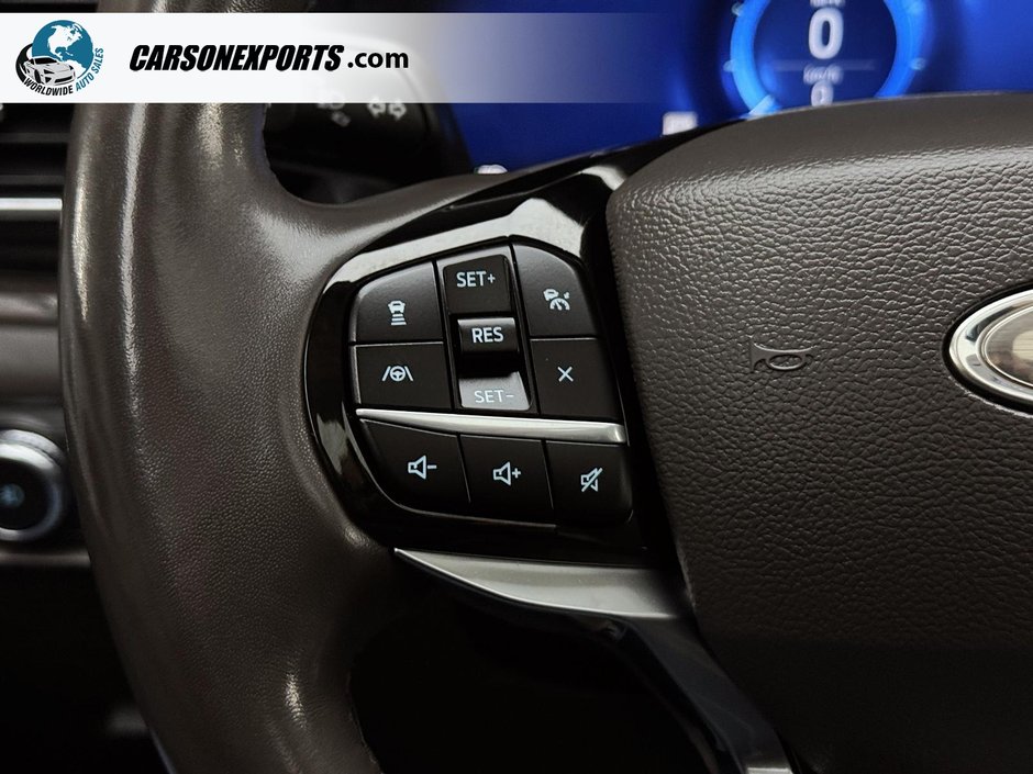 2022 Ford Explorer Platinum READY FOR SNOW! FINANCING AVAILABLE-16