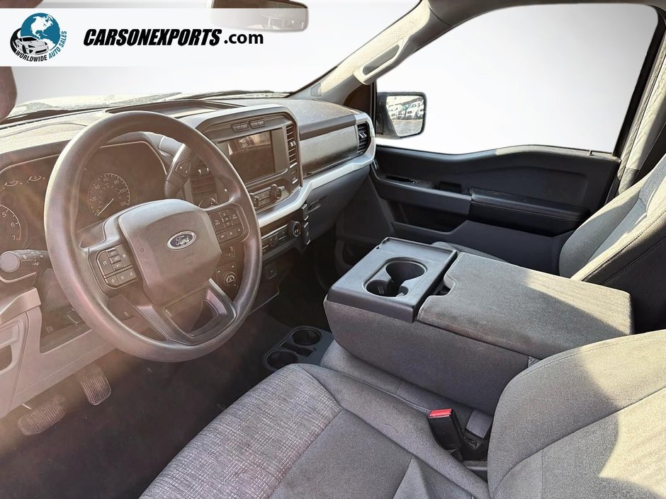 2021 Ford F-150 XLT 4X4 PRICED TO MOVE! FINANCING AVAILABLE-6