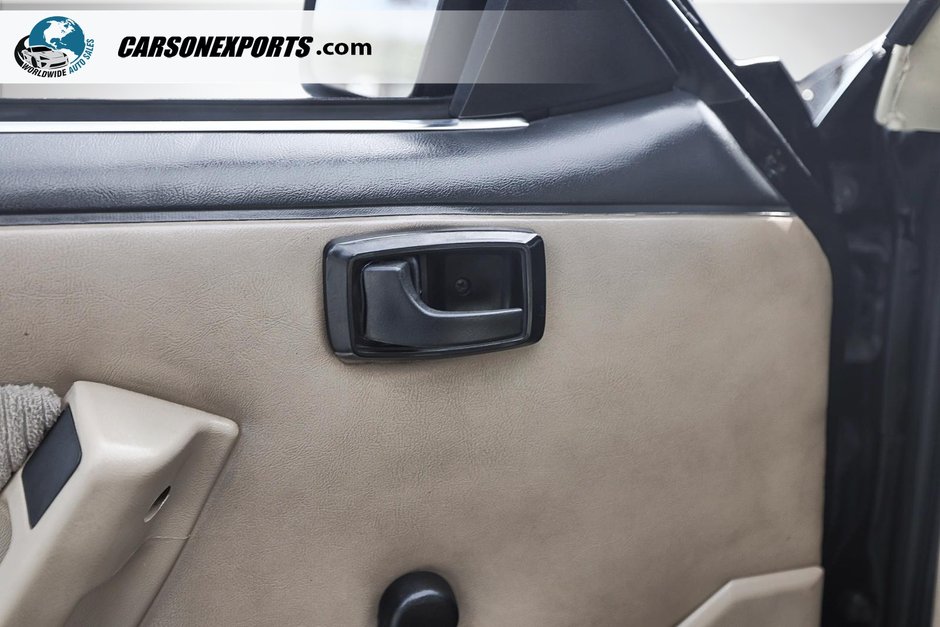 1989 Ford Mustang LX-12