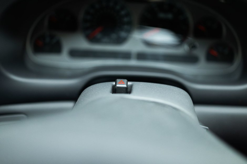 2003 Ford Mustang Mach 1-44