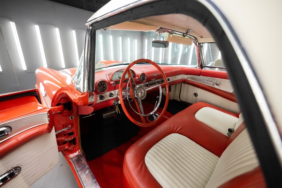 1956 Ford Thunderbird Base-13