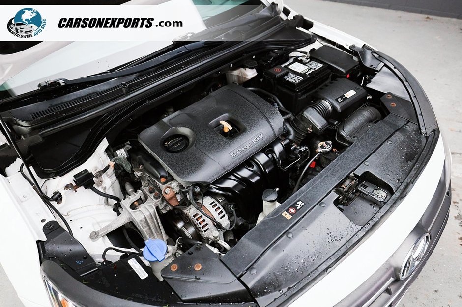 2019 Hyundai Elantra Preferred - FUEL SAVER - FRESH MVI-12