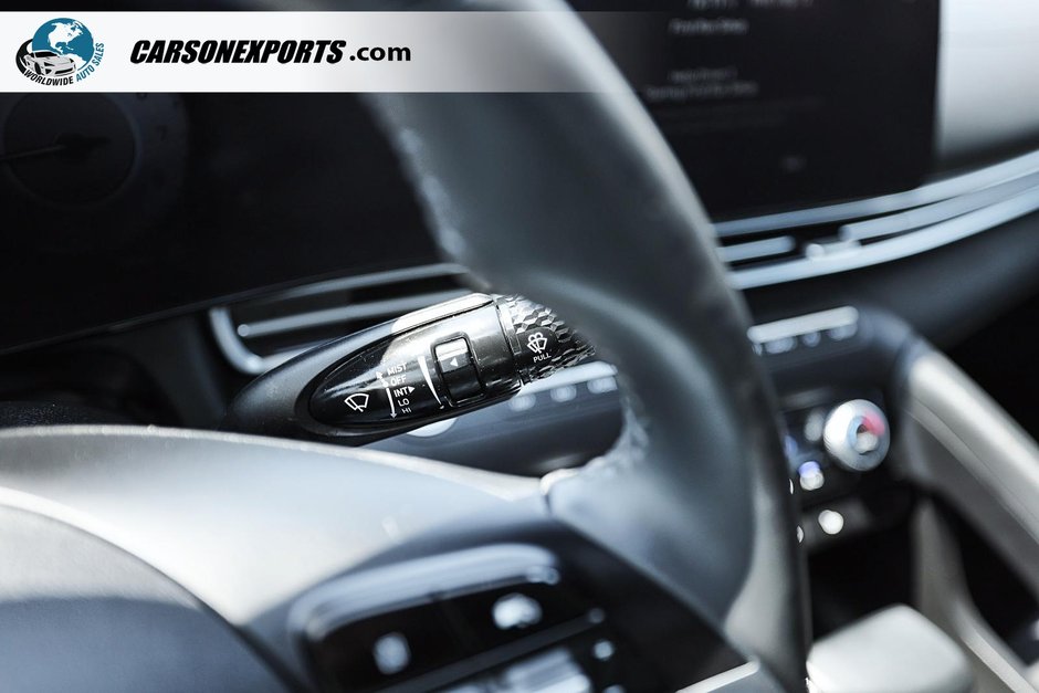 2025 Hyundai Elantra Preferred,-21