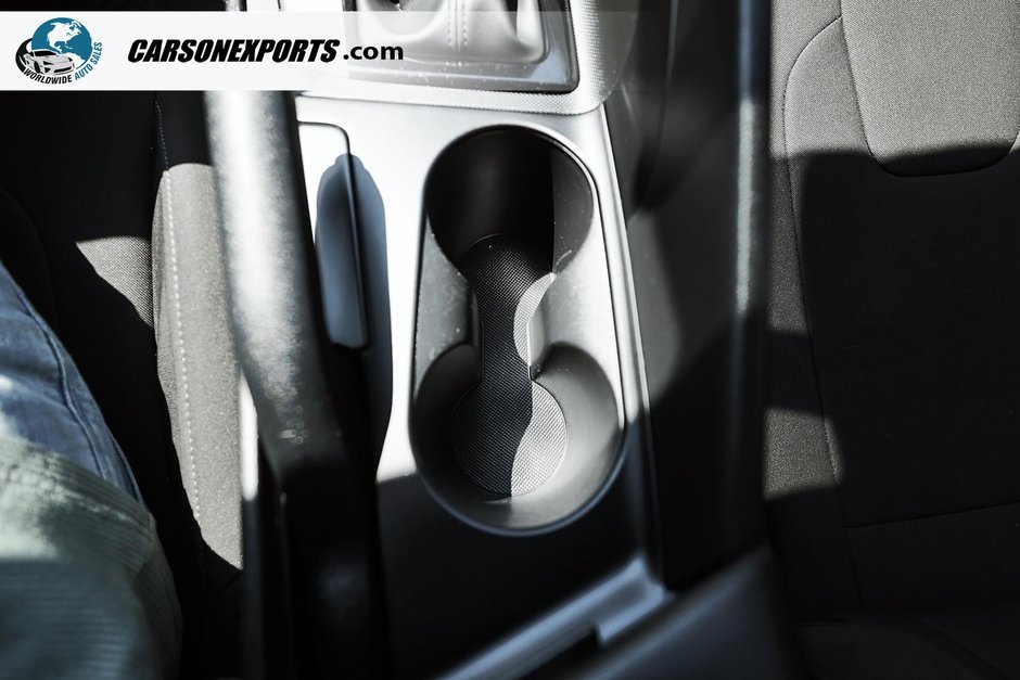 2025 Hyundai Elantra Preferred,-32