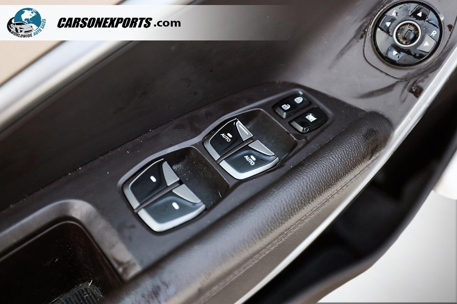 2019 Hyundai Santa Fe XL Luxury-16