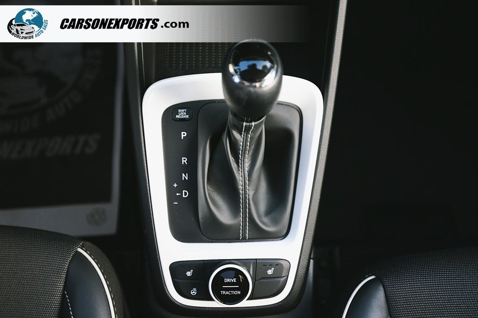 2024 Hyundai Venue Ultimate ! 25km FINANCING AVAILABLE-29