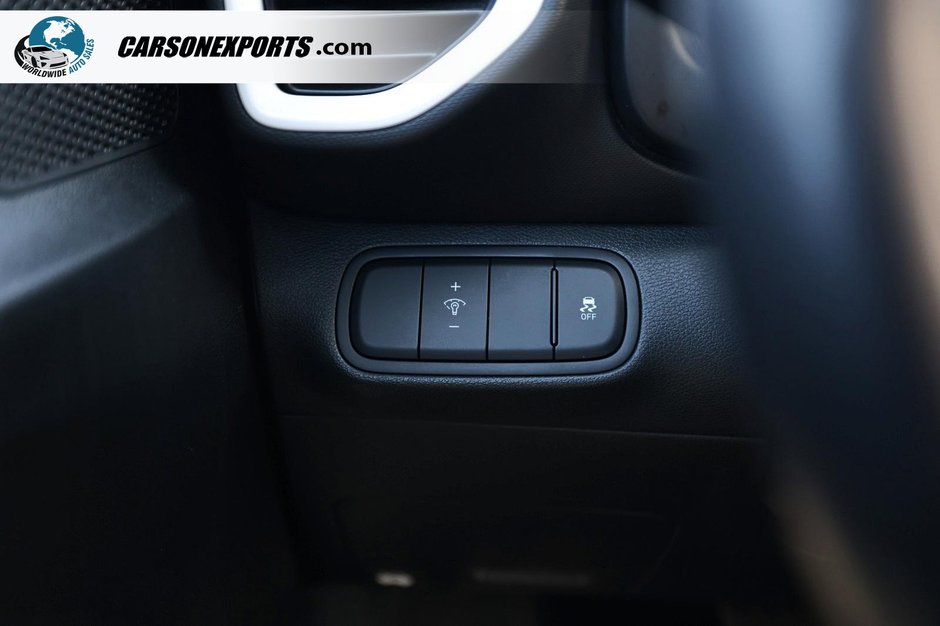 2024 Hyundai Venue Ultimate ! 25km FINANCING AVAILABLE-21